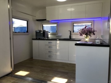 Hcce808157c4e4348874085571c3ec004f