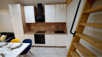 Tinyhouse met tussenvloer complete keuken 1